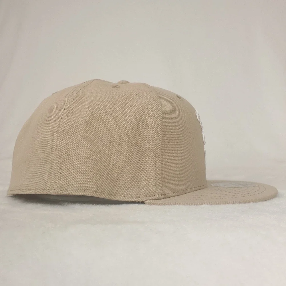 Oakland Athletics Mitchell‎ & Ness MLB Fitted 7 3/4 Flatbill Cap Hat Khaki NWT